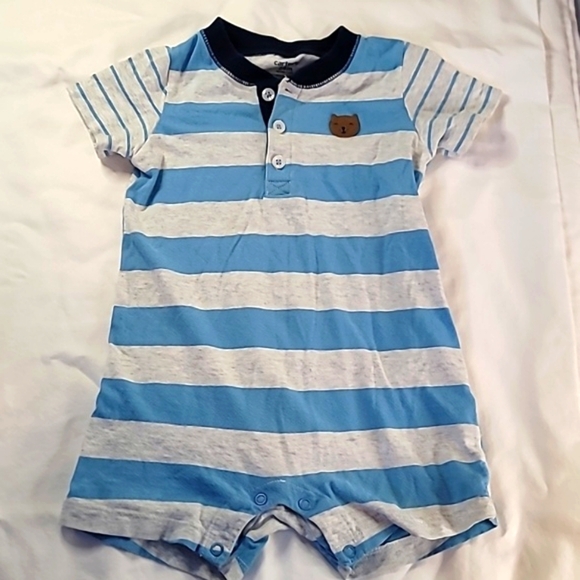 Carter's cotton rompers with crotch snaps - Picture 3 of 5